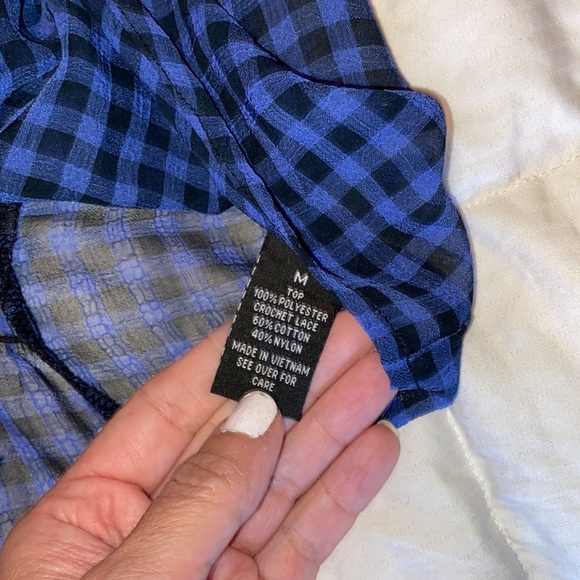 Sheer crop plaid blouse - Picture 3 of 7